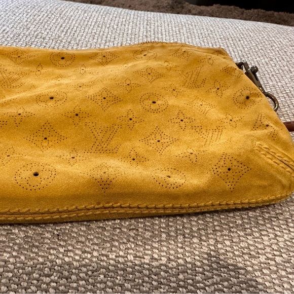 Louis Vuitton Onotah hobo yellow suede bag - Picture 9 of 14